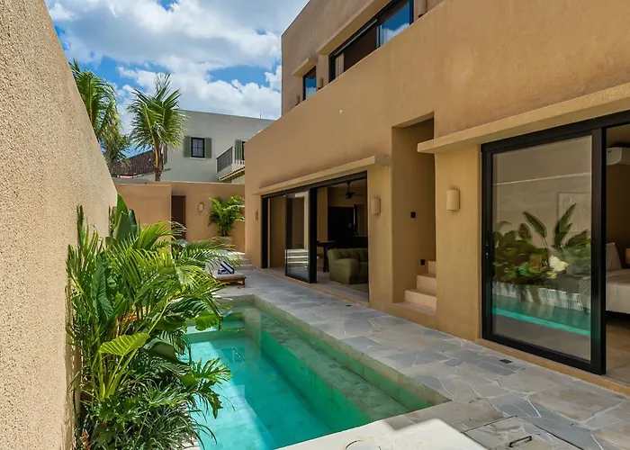 Villa Zama - Earthy-chic 2br With Pool In